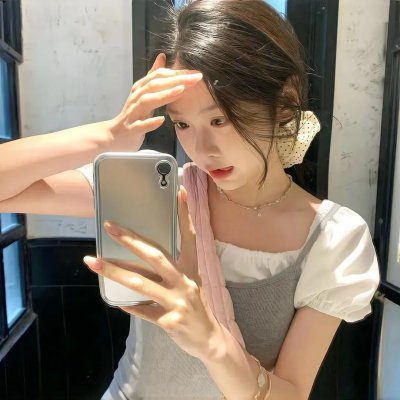 魔水晶海报